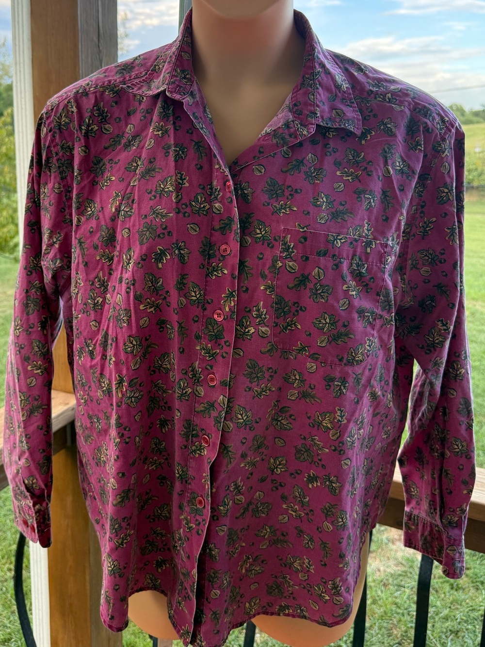 Vintage Cabin Creek Women’s XL Button Down Shirt Autumn Leaves